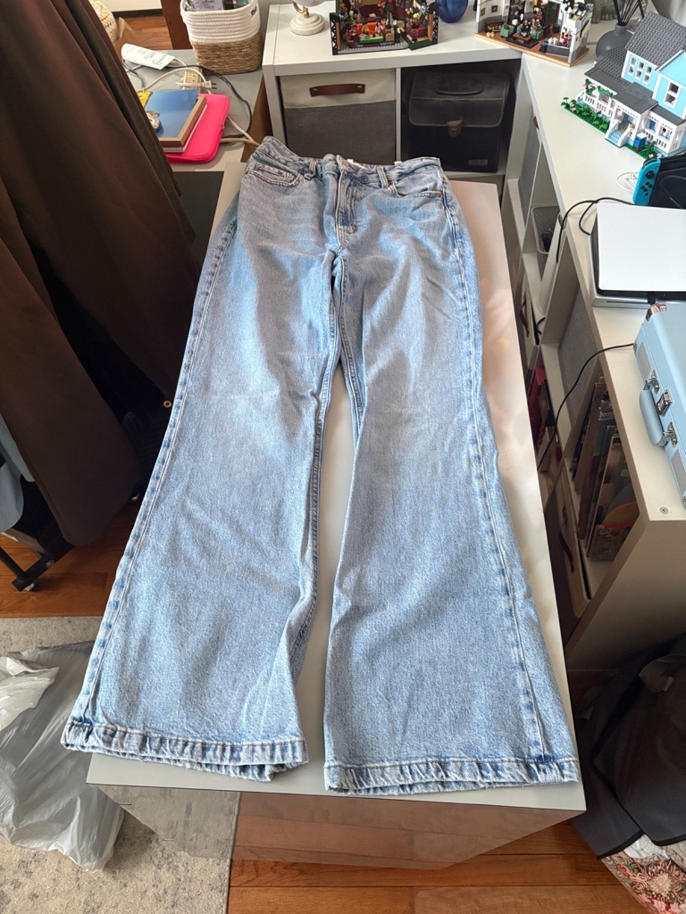 Dynamite Light Blue Women's flare Jeans
